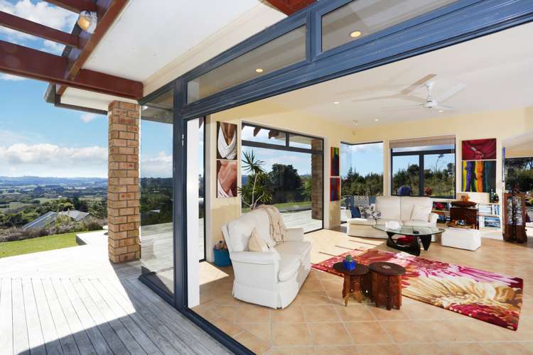 96 Awanui Rise Papakura_3