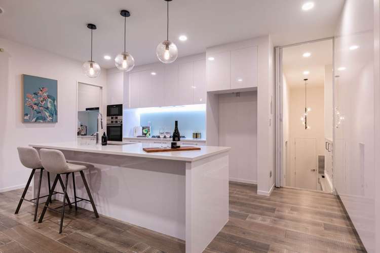 18 Parkview Drive Gulf Harbour_11