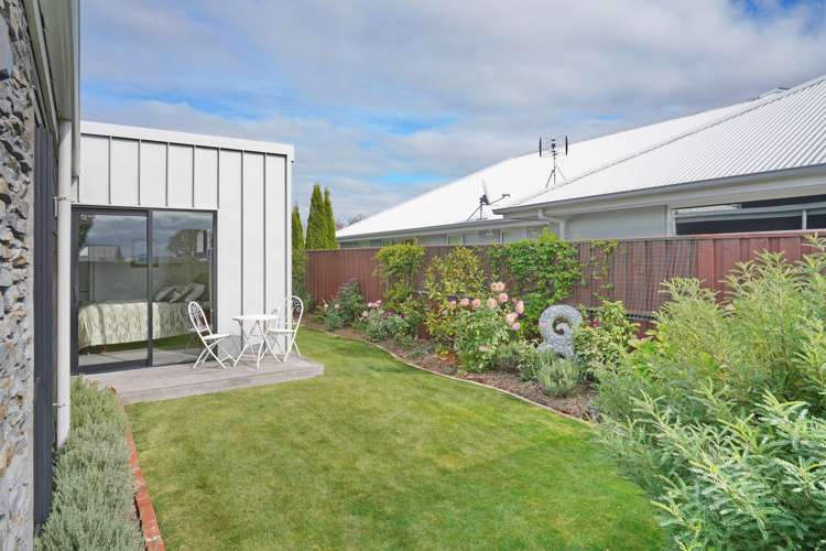 14 Craig Thompson Drive Lincoln_17