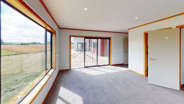 288 Lees Road Feilding_13