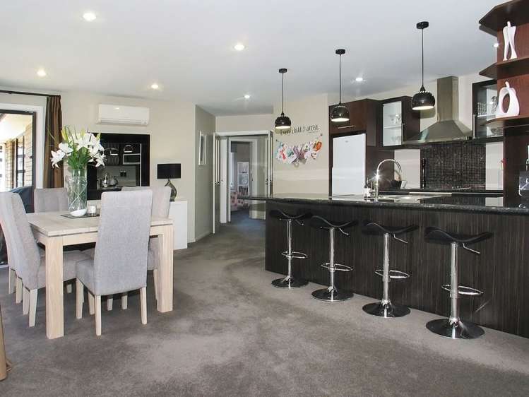 9 Tasman Close Aotea_11