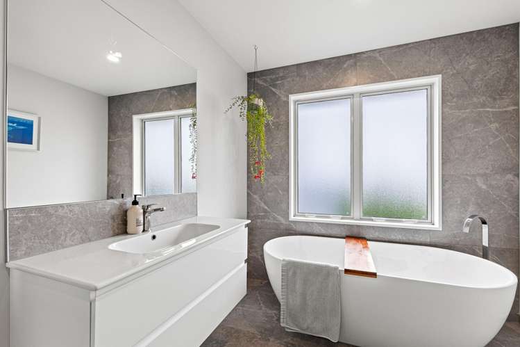 66 Watford Street Strowan_12