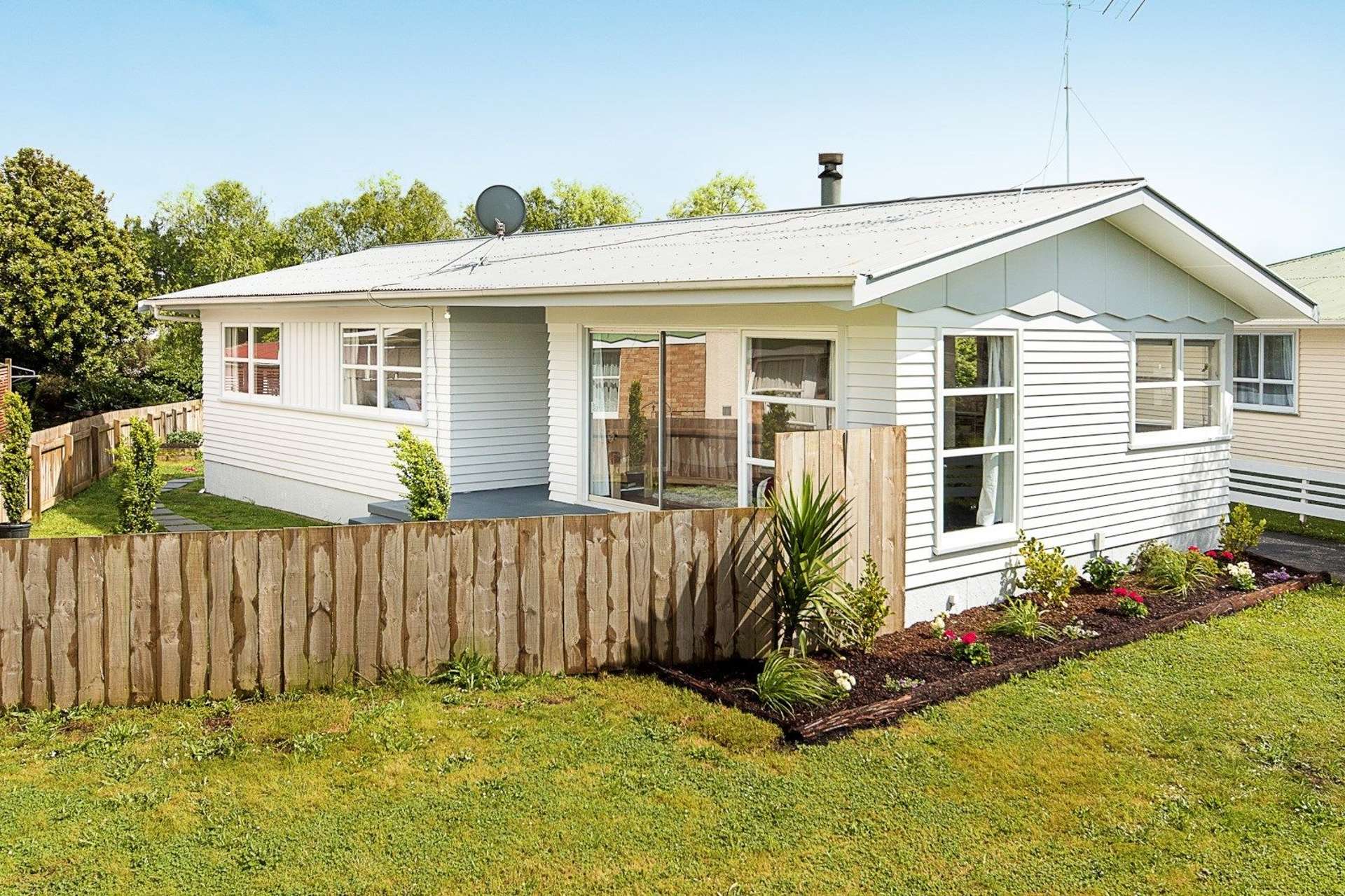 32 London Street Pukekohe_0