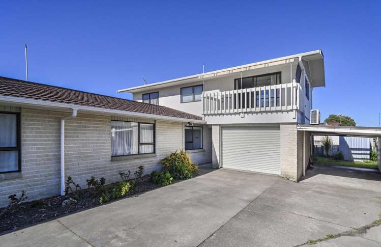 605A Queen Street East Parkvale_12