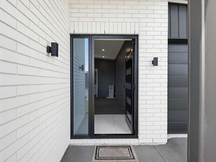 24 Greengrass Crescent_3