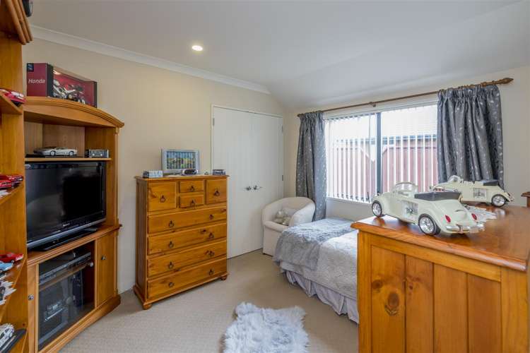 6 Barry Curtis Place Levin_10