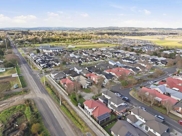 35 Tarapiroe Avenue Takanini_16