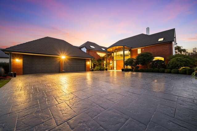 14 Regents Park Drive Casebrook_2