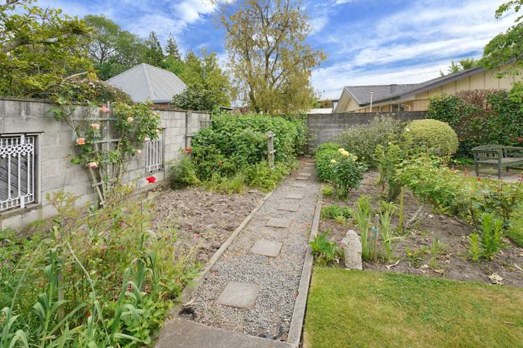 35 Glenharrow Avenue Avonhead_16