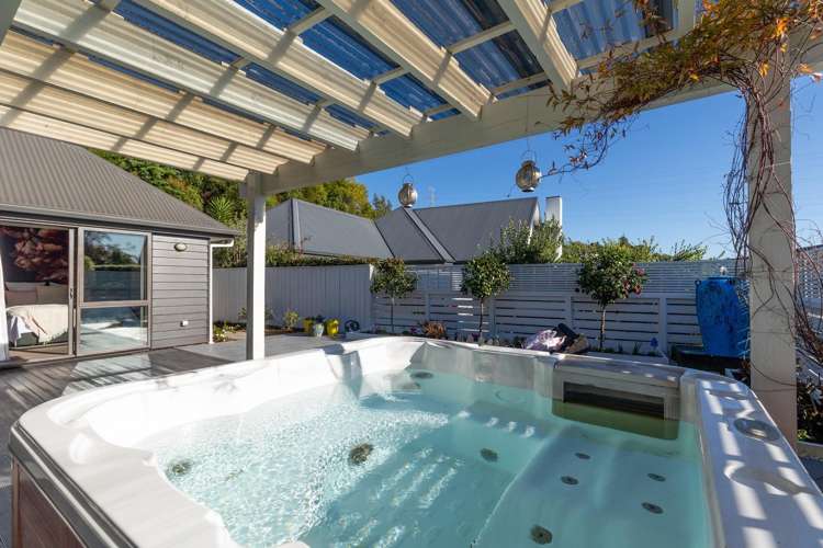 18 Bridgewater Lane Stoke_24