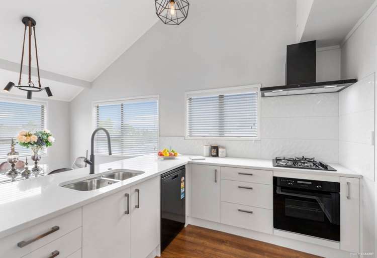 1/3 Tahinga Street Northcote_5