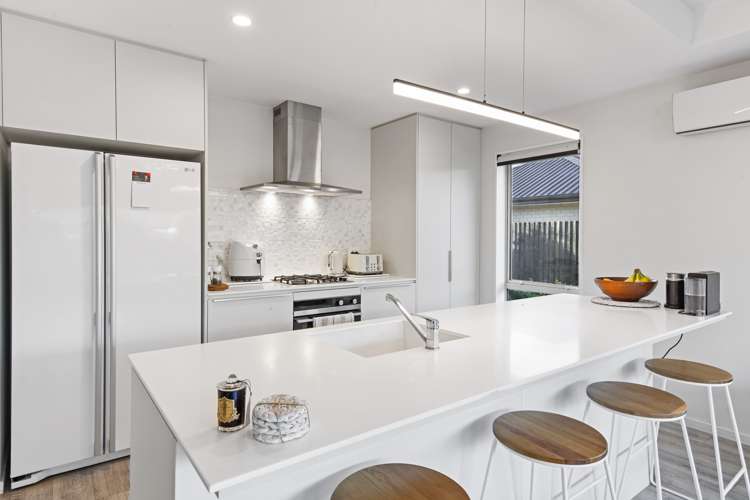 7 Mary Carpenter Avenue Yaldhurst_6