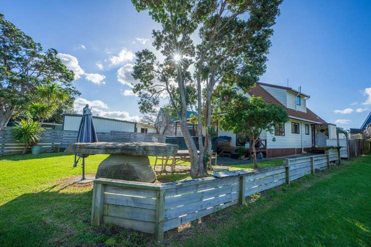 863 Pataua South Road Pataua South_37