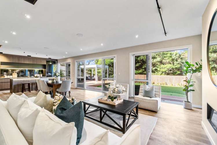 9C Olwyn Place Greenhithe_6