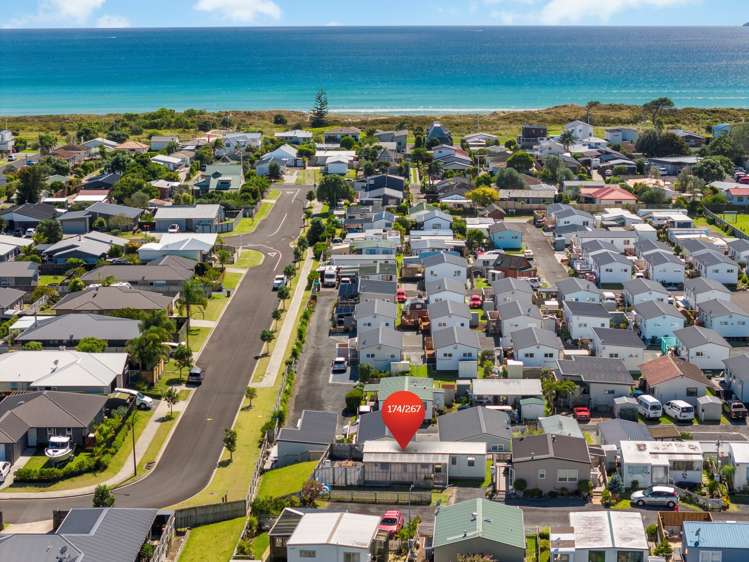 174/267 Parton Road_0