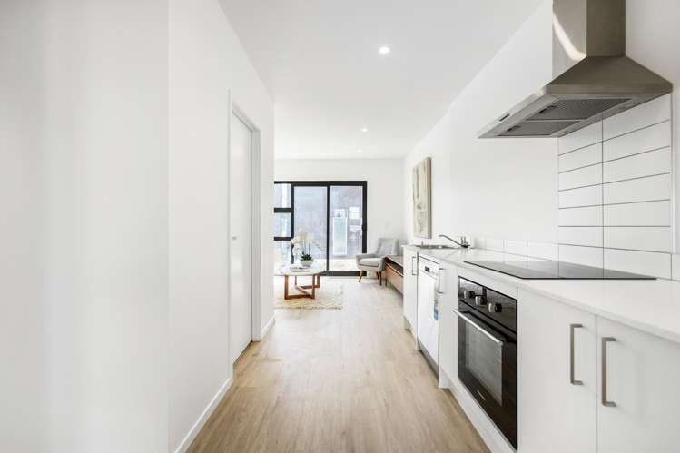78 Rauemi Way_1