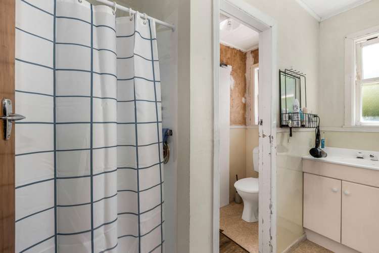 8 Braemar Terrace Johnsonville_11