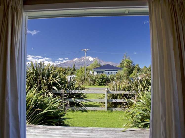 28 Miharo Street Ohakune_1