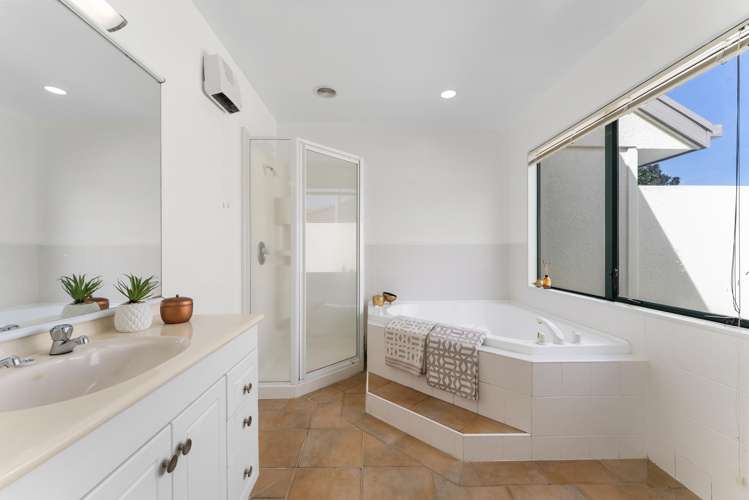 94 Santa Monica Drive Papamoa_9