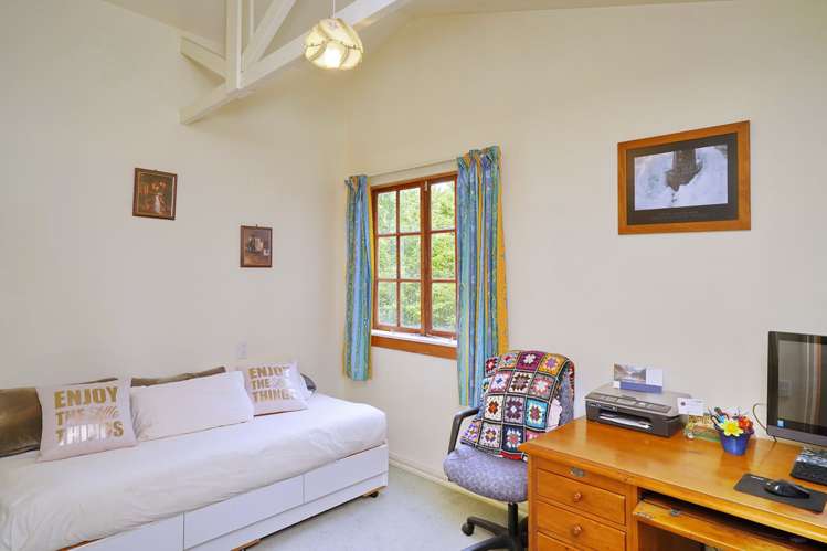 1659 Cust Road Cust_9