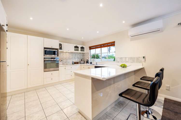 6 Mansion Court West Harbour_6