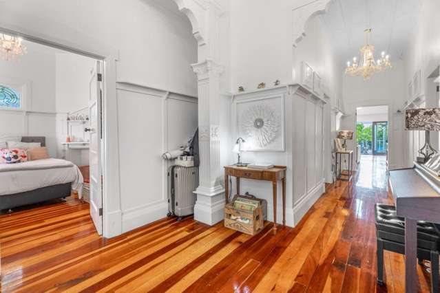 4 Tenterden Ave 1728_2