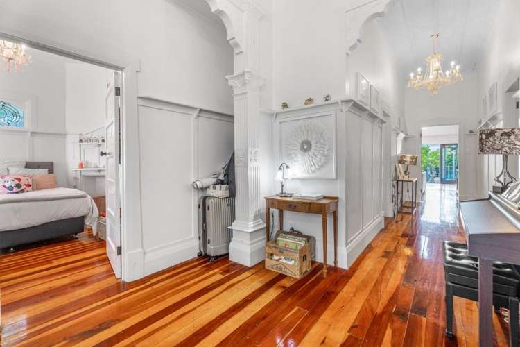 4 Tenterden Ave 1728_2