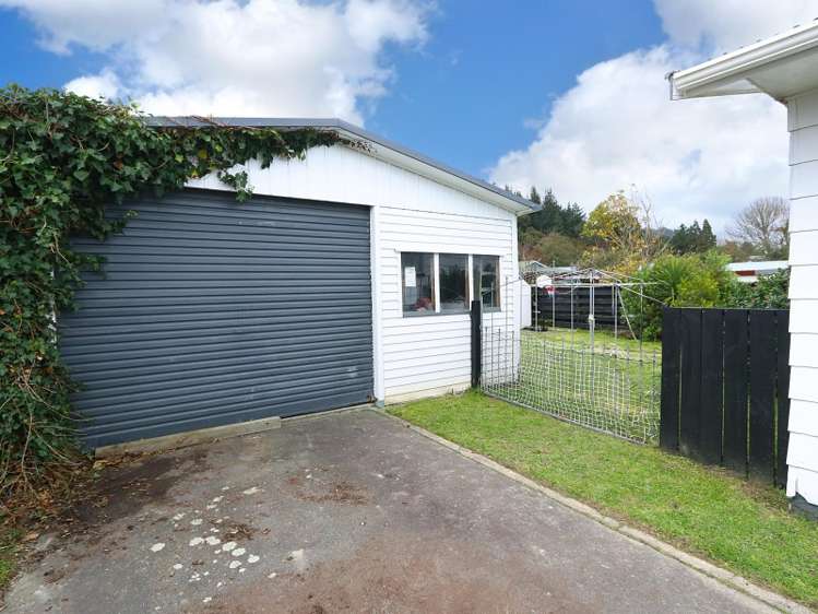 20 Belgrave Street Wainuiomata_13