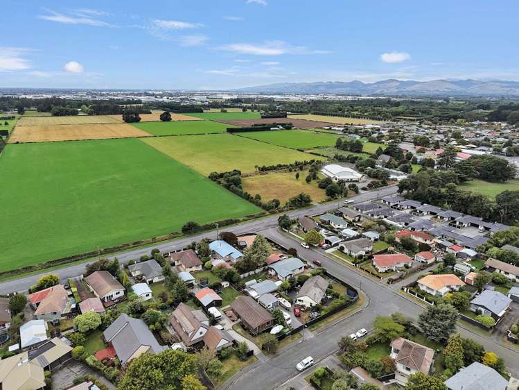 4 Roydon Drive Templeton_18