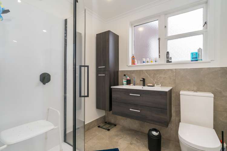 42 Columba Avenue Calton Hill_8