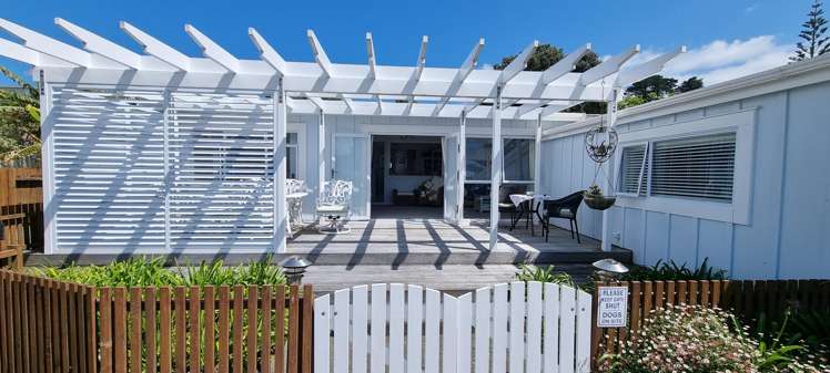 53 Pouewe Street Kawhia_10