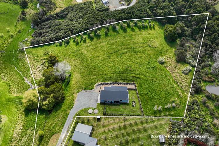27 Poplar Glade Mangawhai_19