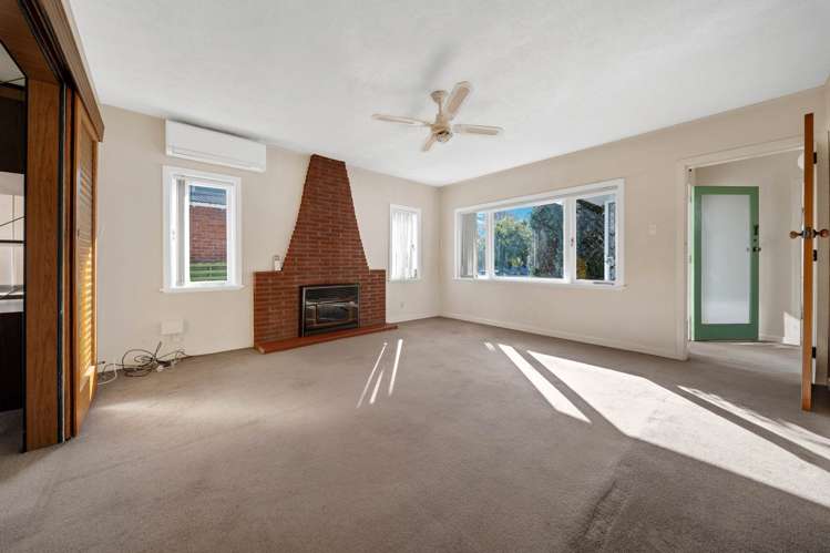 125 Portage Road New Lynn_16