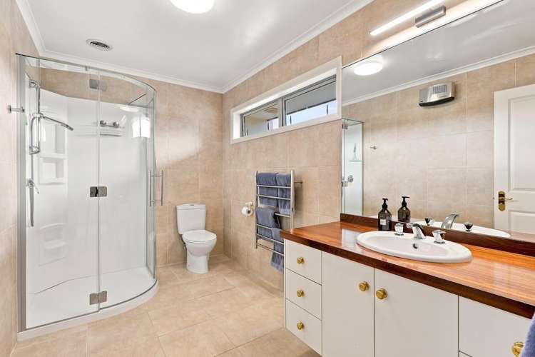 17 Orchard Grove East Taieri_21