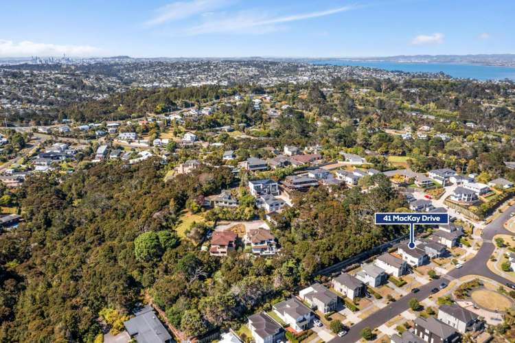 41 Mackay Drive Greenhithe_17