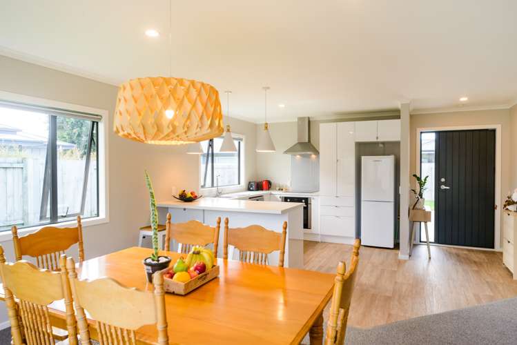 26 Wescombe Grove Feilding_19