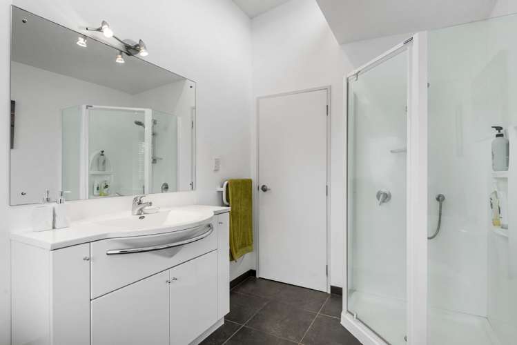 3/71 Pupuke Road Northcote_20