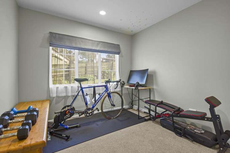 1159 Whangaparaoa Road Gulf Harbour_15