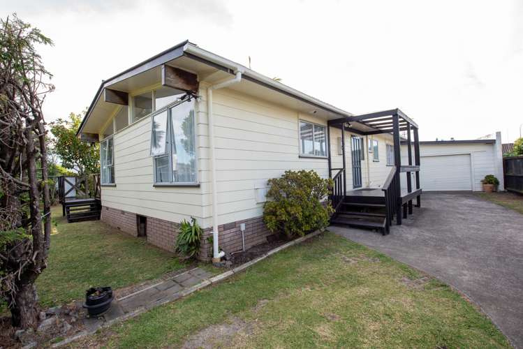 68 Sikkim Crescent Clover Park_28