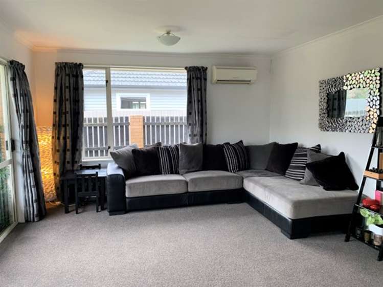 4/12 Centaurus Road Cashmere_1