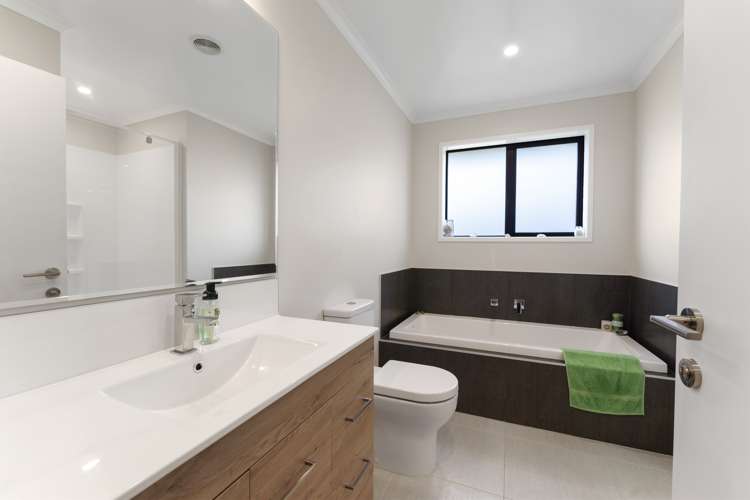 5 Longwood Court Levin_15