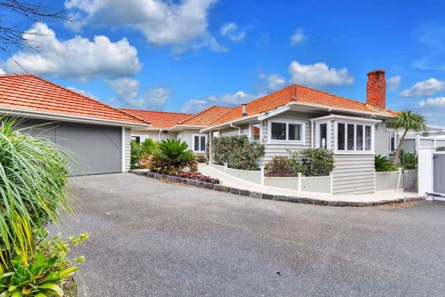 144 Paritai Drive Orakei_1