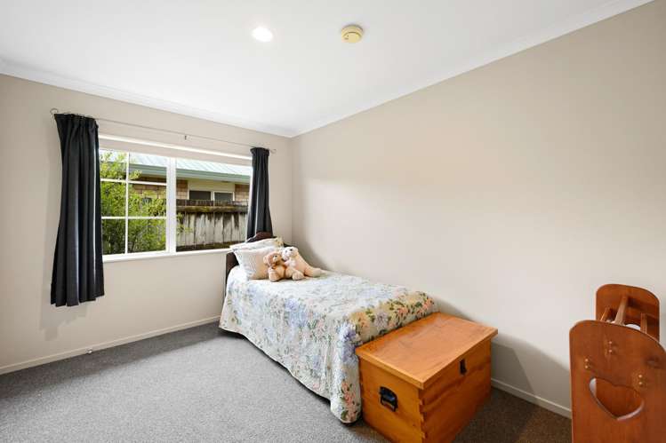 37 Bouverie Crescent Flagstaff_14