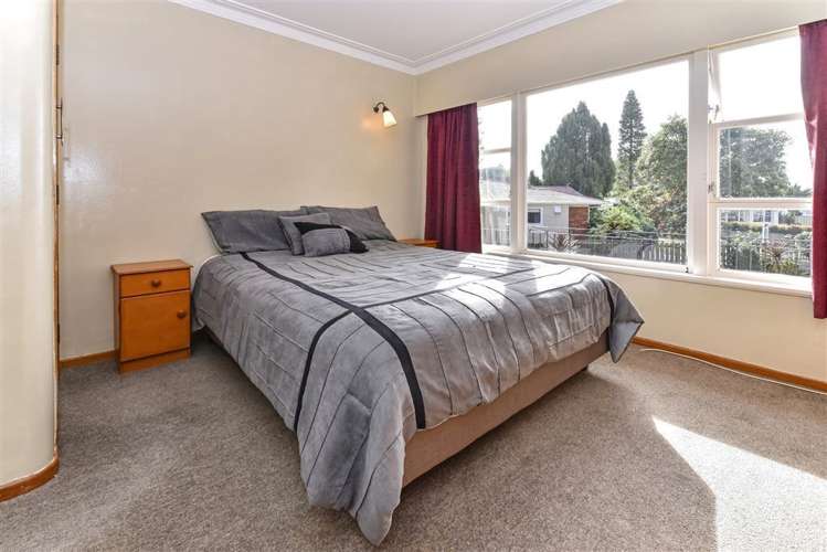 5 James Place Opaheke_9