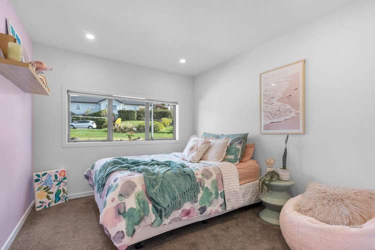 87 Solan Drive Waimauku_16