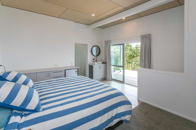 402 Tuateawa Road Coromandel_35