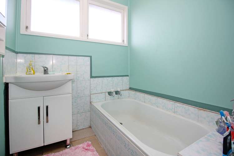 80 Buckland Road Mangere East_10