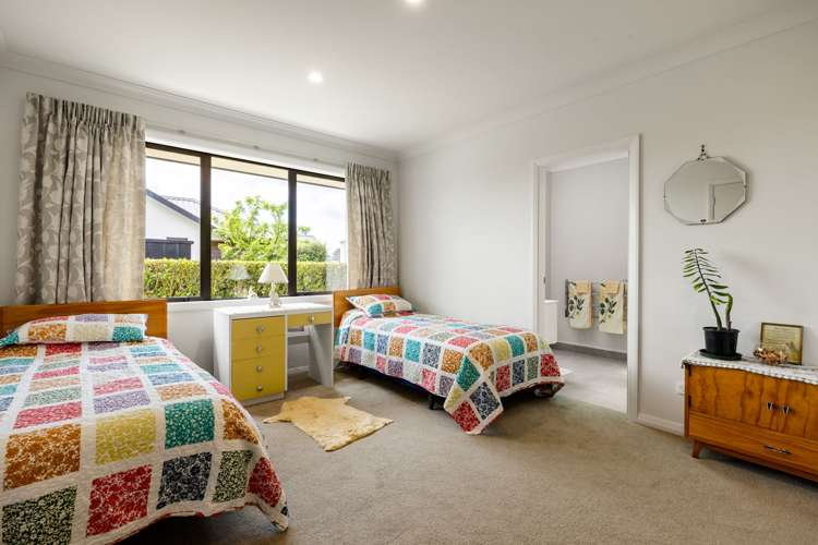 2 Kotare Grove Cambridge_34