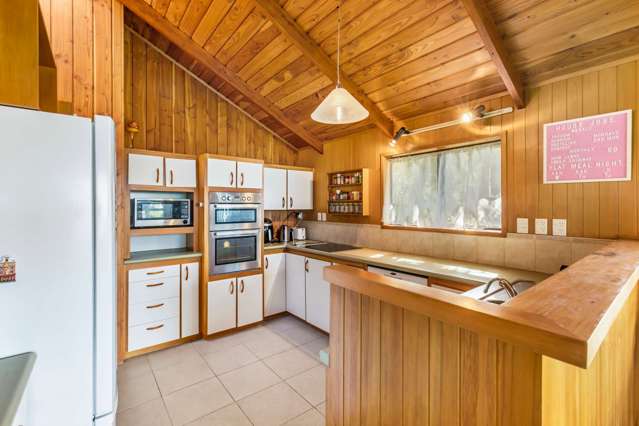 82 Wade River Road Stanmore Bay_2