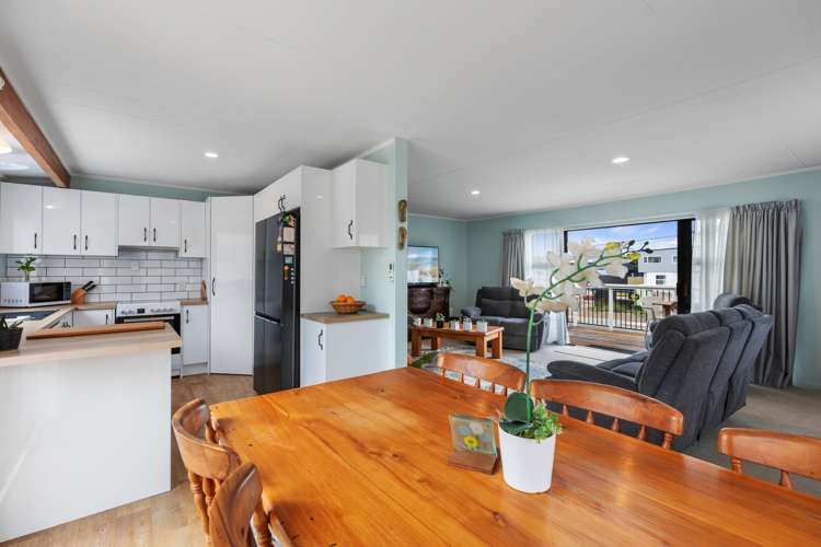 227 Papamoa Beach Road Papamoa_10